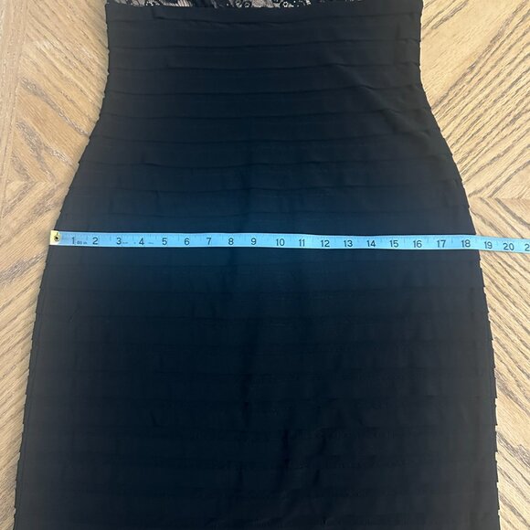 Andre Oliver Black Lace Sleeveless Dress With Pleated Bodice - Picture 11 of 13